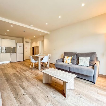 Can Cintet 21Nuevo Apartamento Moderno En Besalu Bagian luar foto