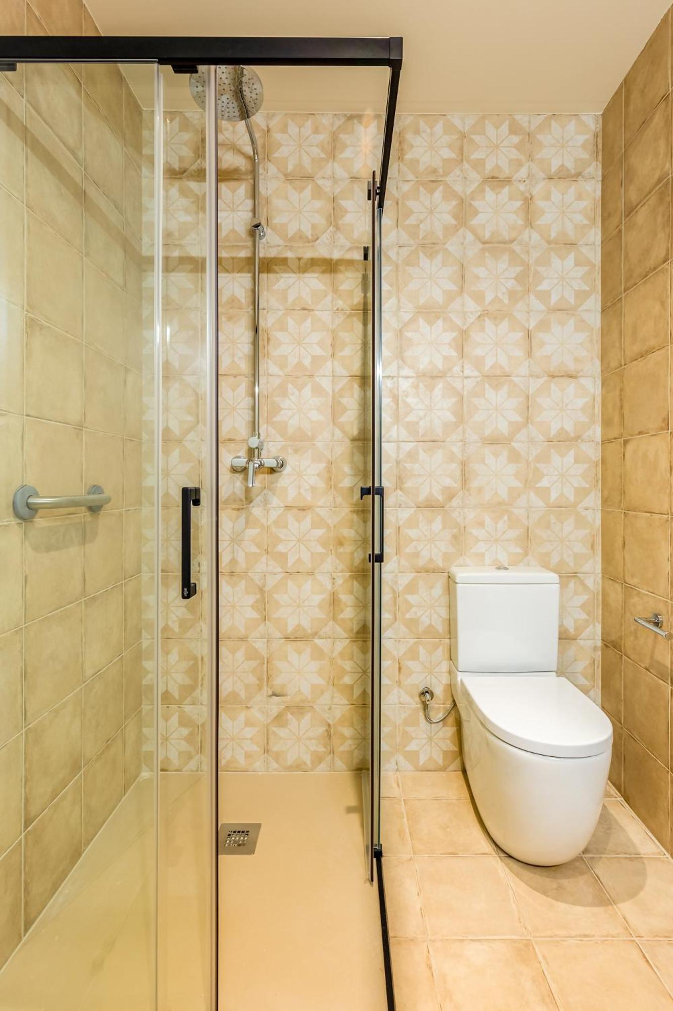 Can Cintet 21Nuevo Apartamento Moderno En Besalu Bagian luar foto