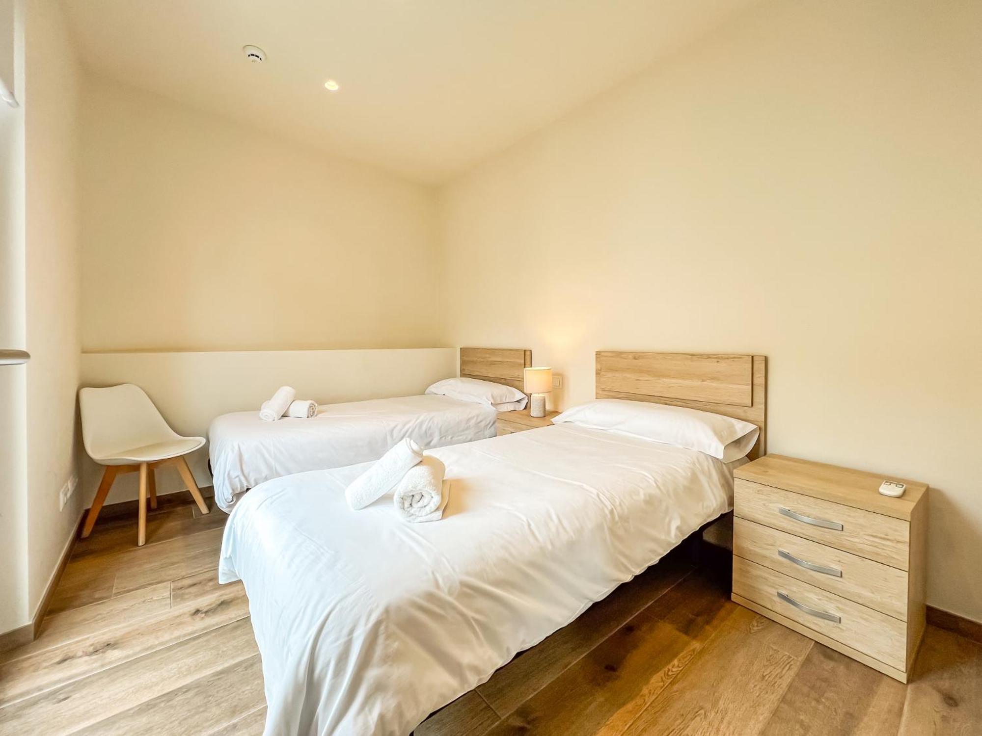 Can Cintet 21Nuevo Apartamento Moderno En Besalu Bagian luar foto