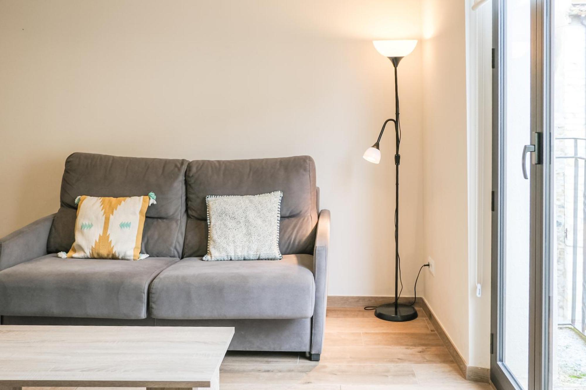 Can Cintet 21Nuevo Apartamento Moderno En Besalu Bagian luar foto