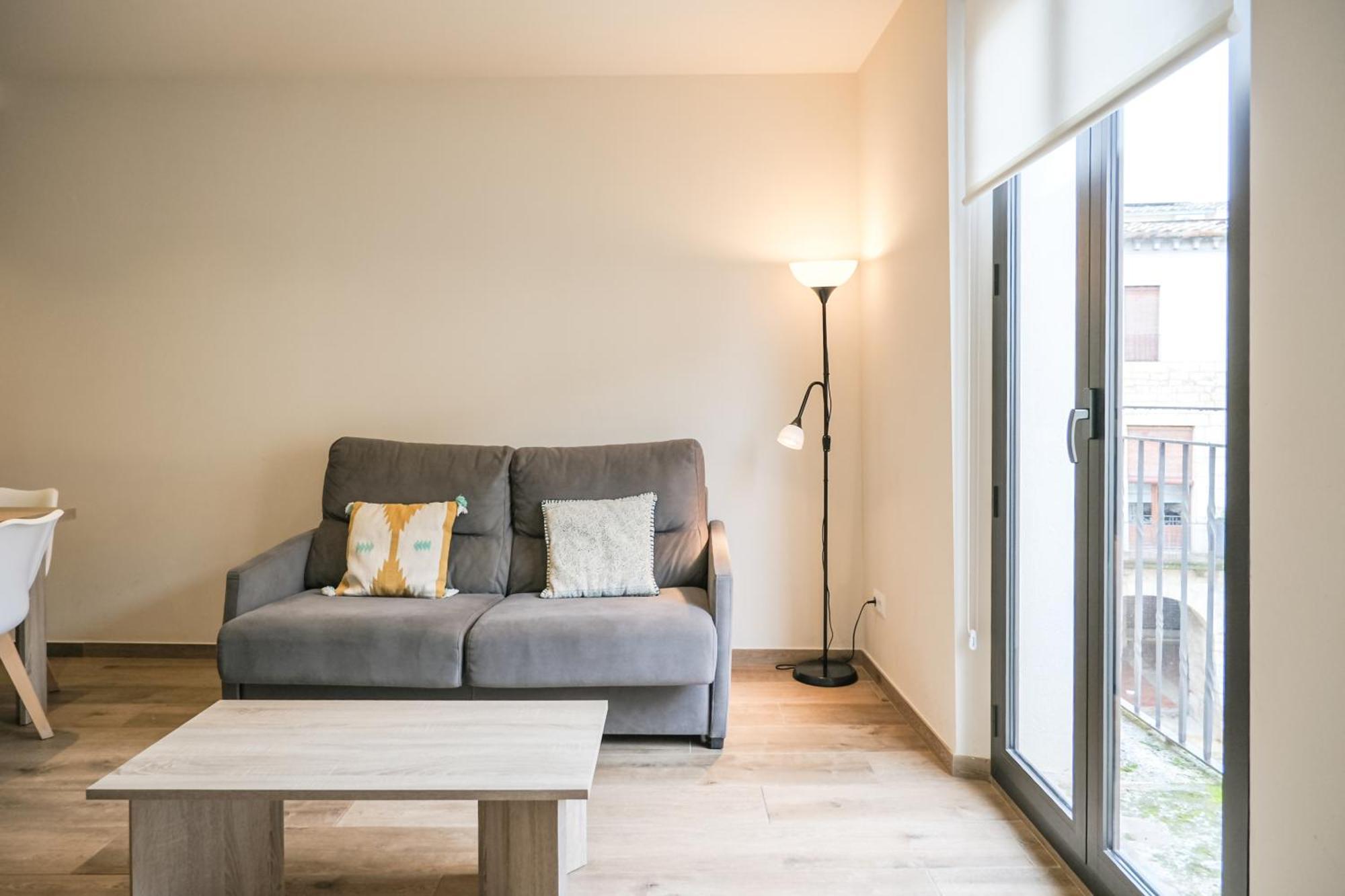 Can Cintet 21Nuevo Apartamento Moderno En Besalu Bagian luar foto