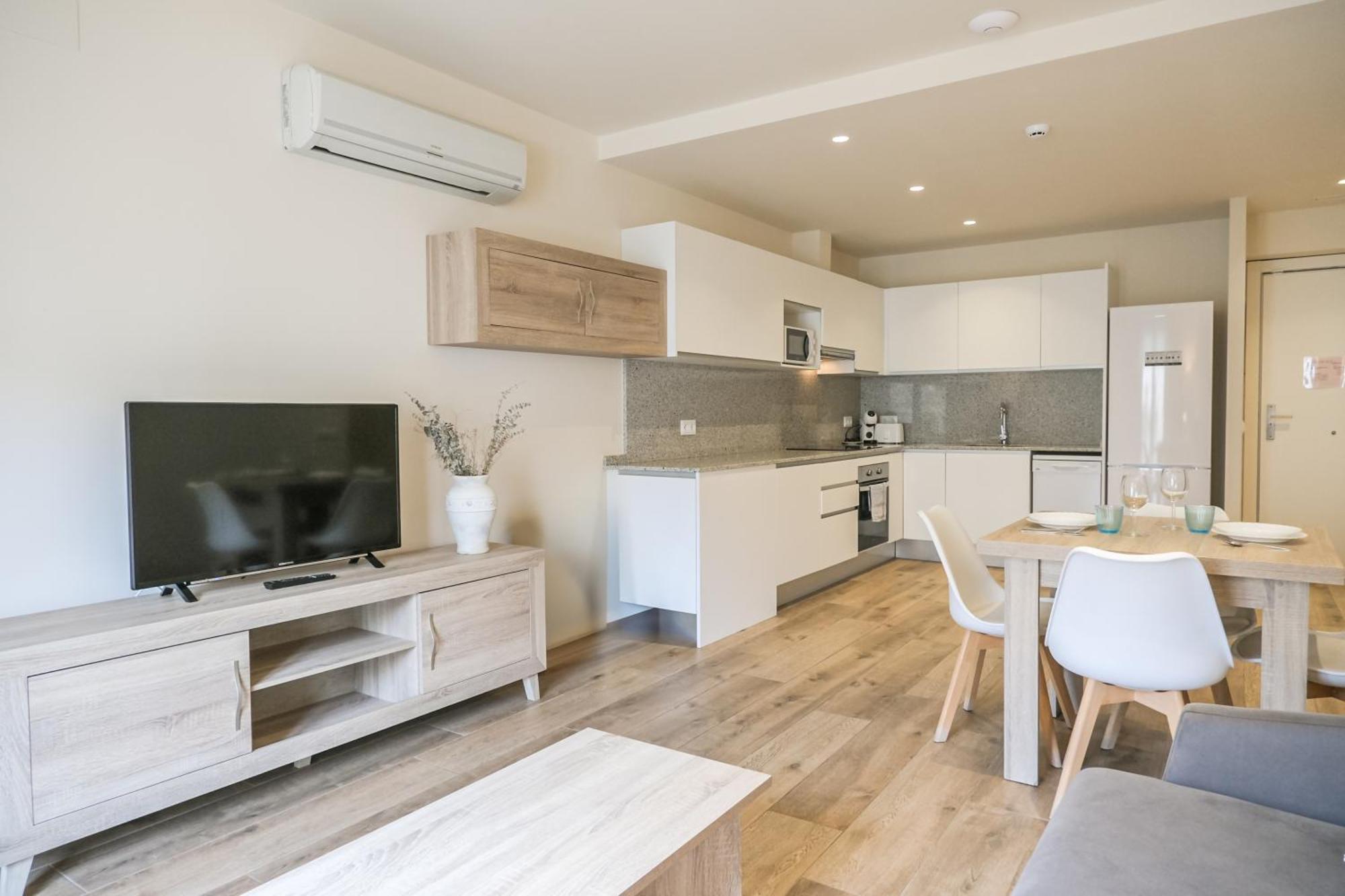Can Cintet 21Nuevo Apartamento Moderno En Besalu Bagian luar foto